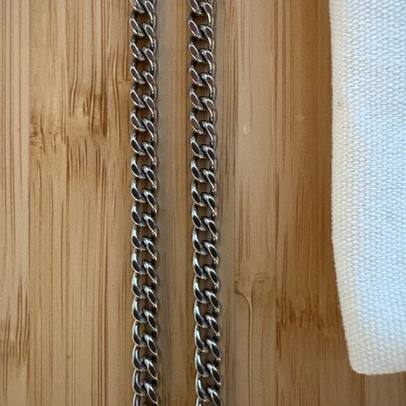 Mejuri Silver Chain Necklace - Picture 3 of 5